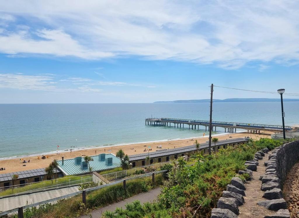 Centrally Located Boscombe Beach Apart With Parking Bournemouth Kültér fotó